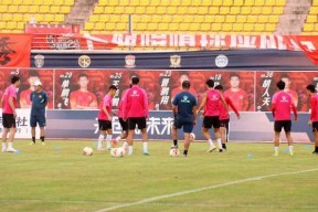 中甲第27轮 广西平果哈嘹vs东莞莞联,广西平果哈嘹迎战东莞莞联，谁能笑到最后？”